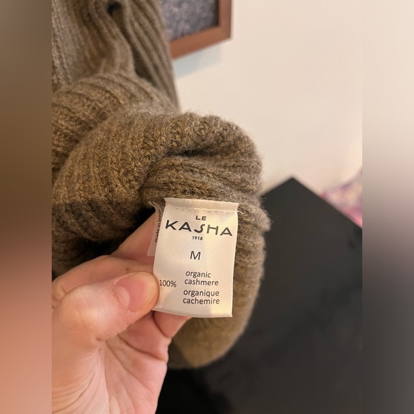 Le Kasha Cashmere Sweater - Picture 3 of 4